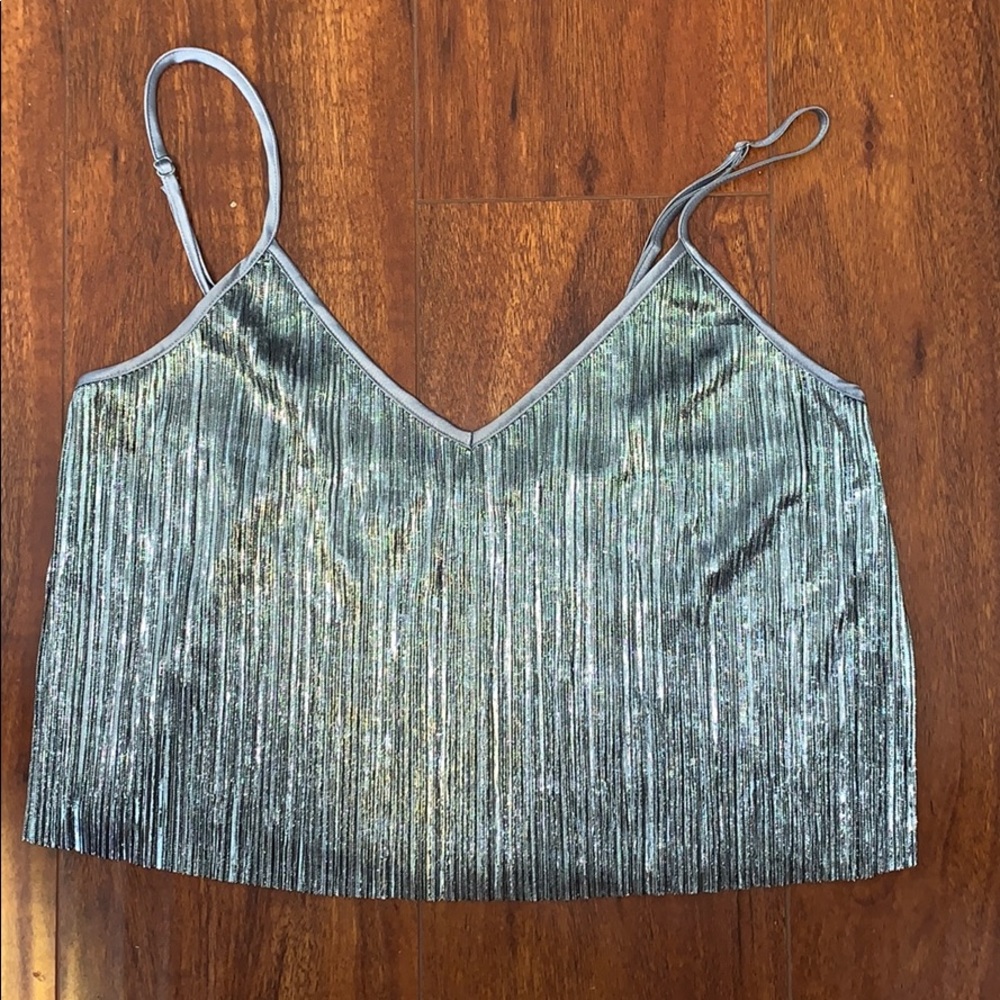GRAY top